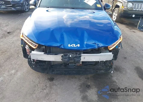 2024 Kia K5 Gt-Line z USA, uszkodzony, nr VIN 5XXG64J24RG233198